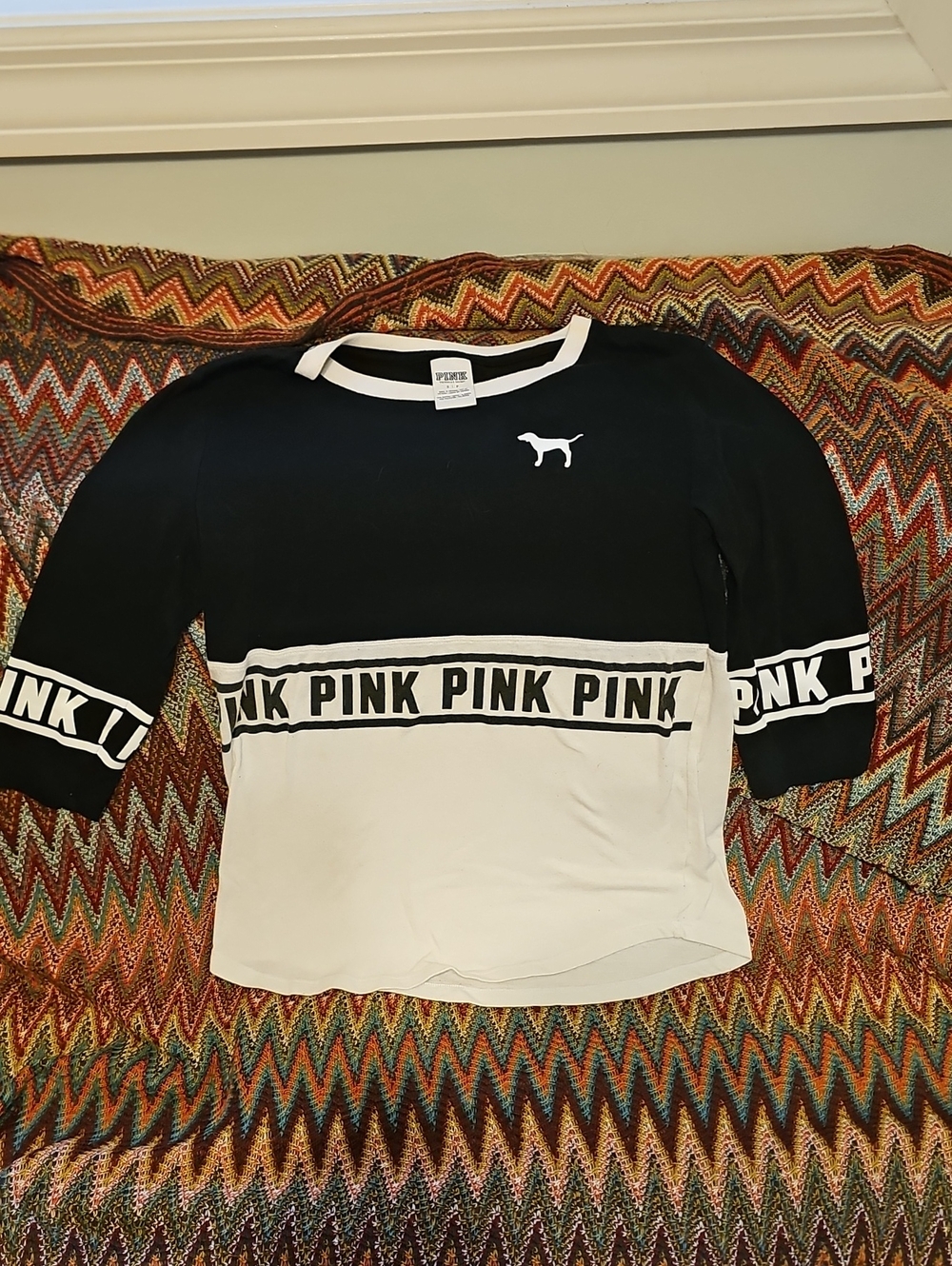 PINK Victoria's Secret Black & White Womens'  3/4 Long Sleeve Shirt